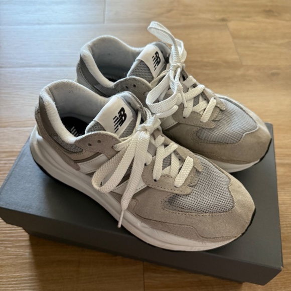 New Balance 5740 Nimbus Cloud/Sea Salt - Picture 2 of 9